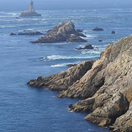 Panzió Au Calme A 10mn Des Baies De Douarnenez Et Audierne Avec Cuisine A Disposition Mahalon